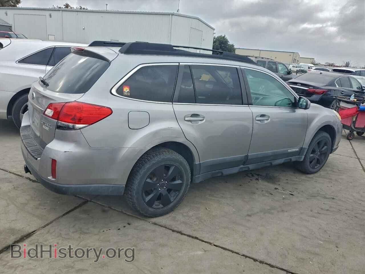 2011 SUBARU OUTBACK - VIN: 4S4BRBGC2B3359910 - Фото 3