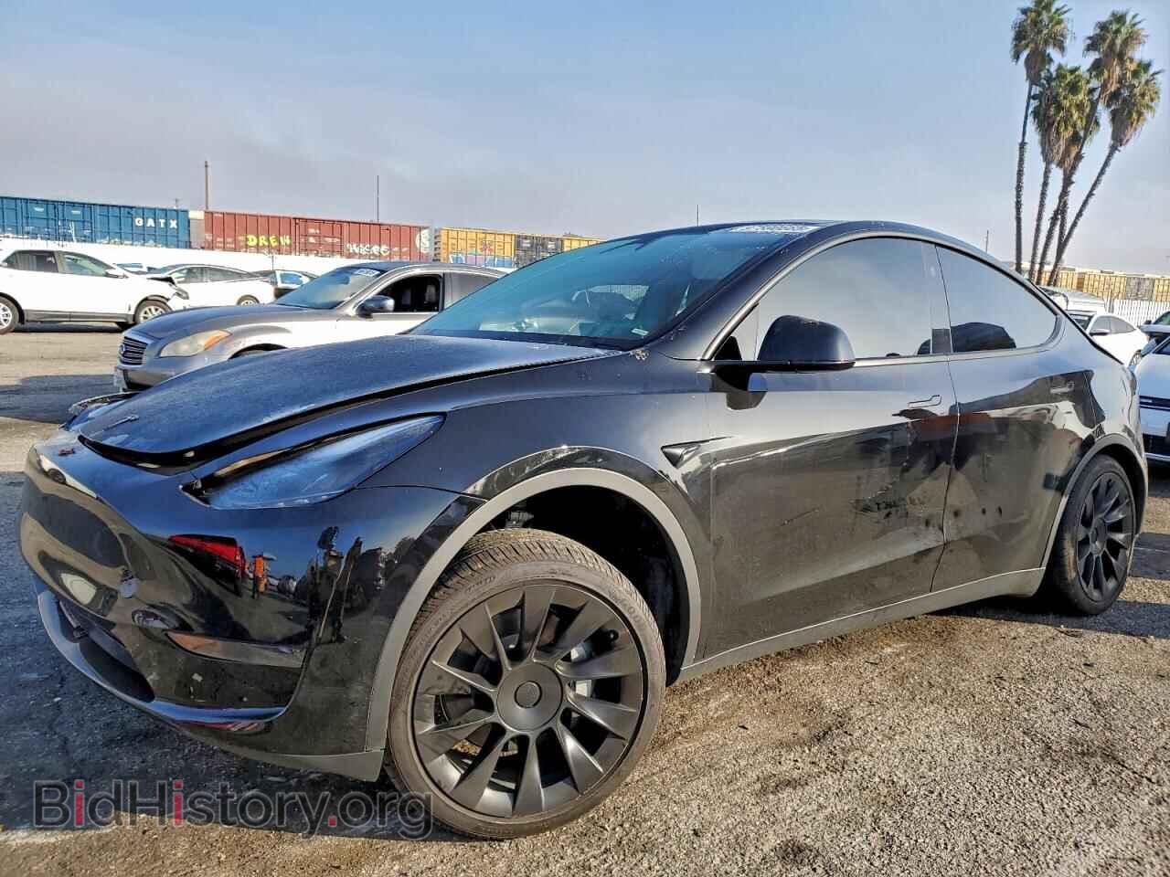 Фотография 7SAYGDED6RF097563 - TESLA MODEL Y 2024