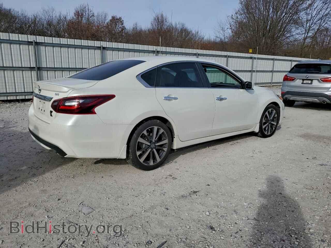 2017 NISSAN ALTIMA - VIN: 1N4AL3AP1HC190531 - Фото 3