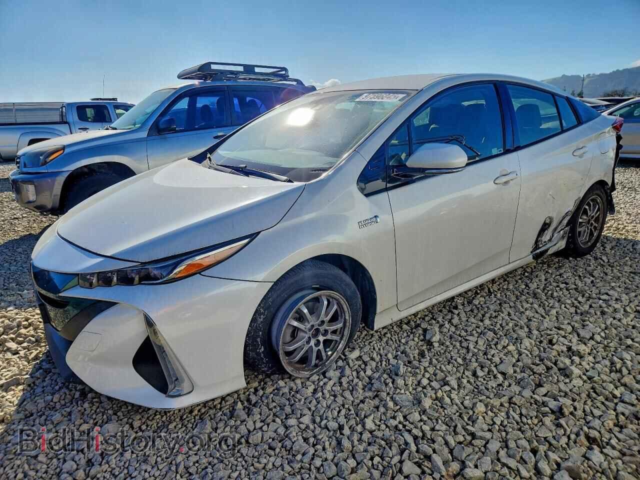 Photo JTDKARFP4H3009440 - TOYOTA PRIUS 2017