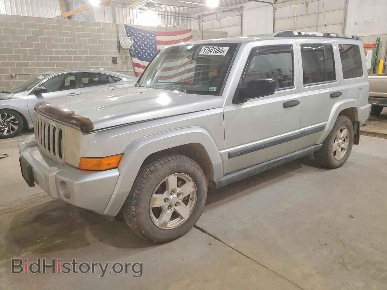 Фотография 1J8HG48K66C300573 - JEEP COMMANDER 2006
