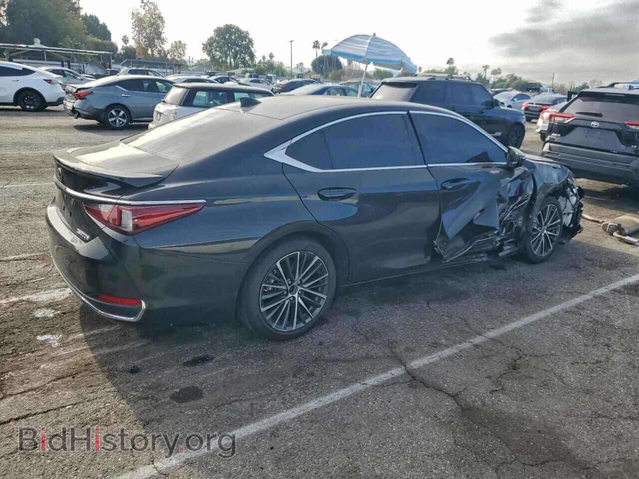2024 LEXUS ES300 - VIN: 58ADA1C19RU044985 - Photo 3