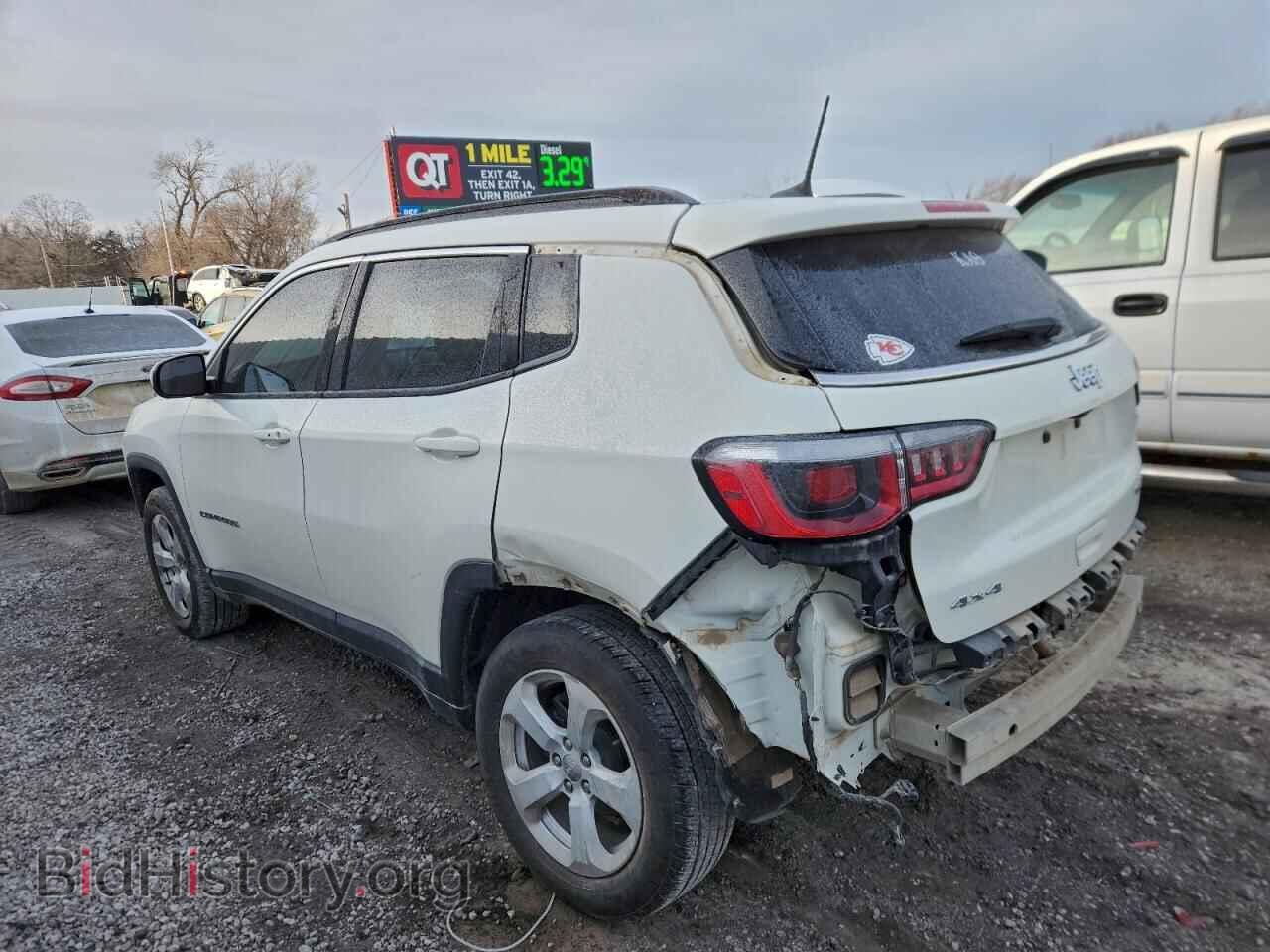 2018 JEEP COMPASS - VIN: 3C4NJDBB8JT392772 - Фото 2