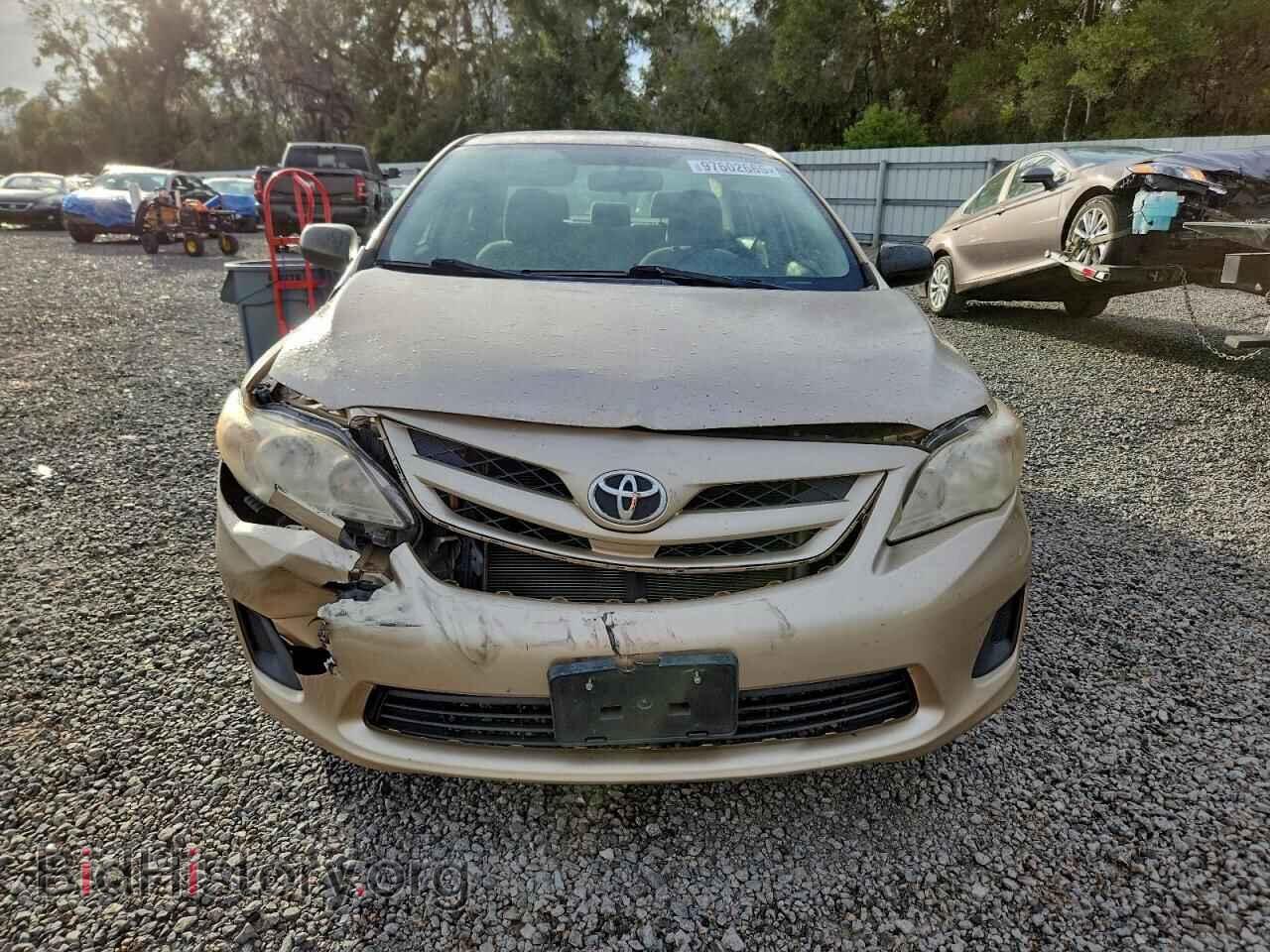2011 TOYOTA COROLLA - VIN: JTDBU4EE5B9144845 - Фото 5