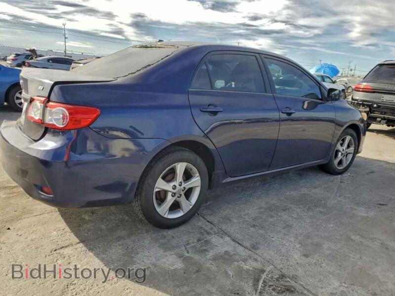 2012 Toyota COROLLA (VIN 2T1BU4EE2CC881237) — фото 3 из 12