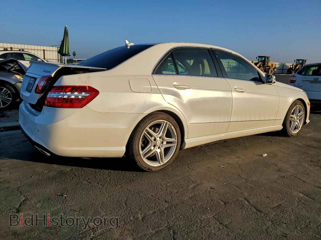 2013 MERCEDES-BENZ E-CLASS - VIN: WDDHF8JB7DA761128 - Фото 3