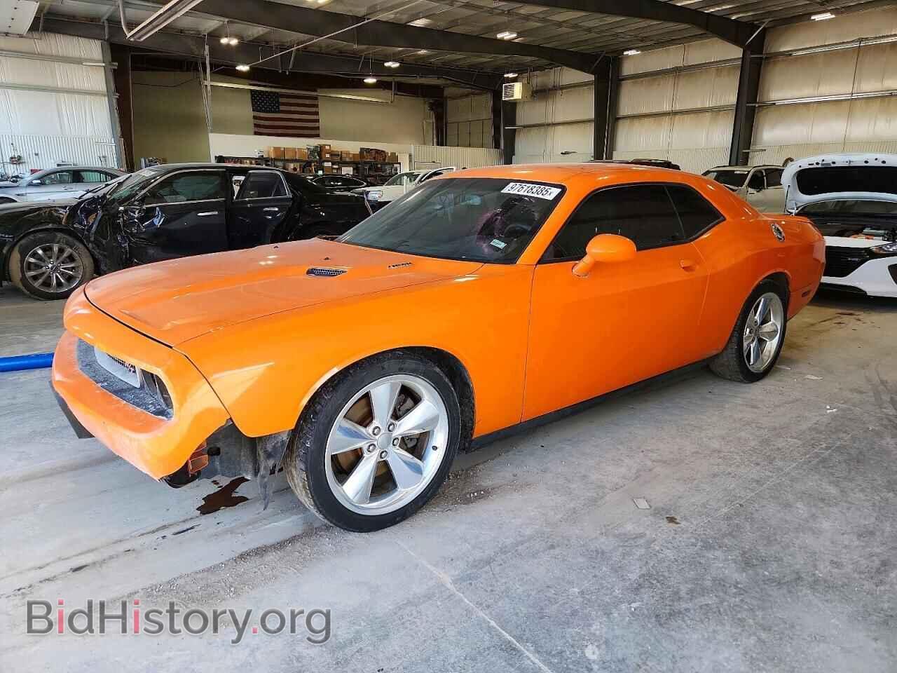 Photo 2C3CDYBT0EH154111 - DODGE CHALLENGER 2014