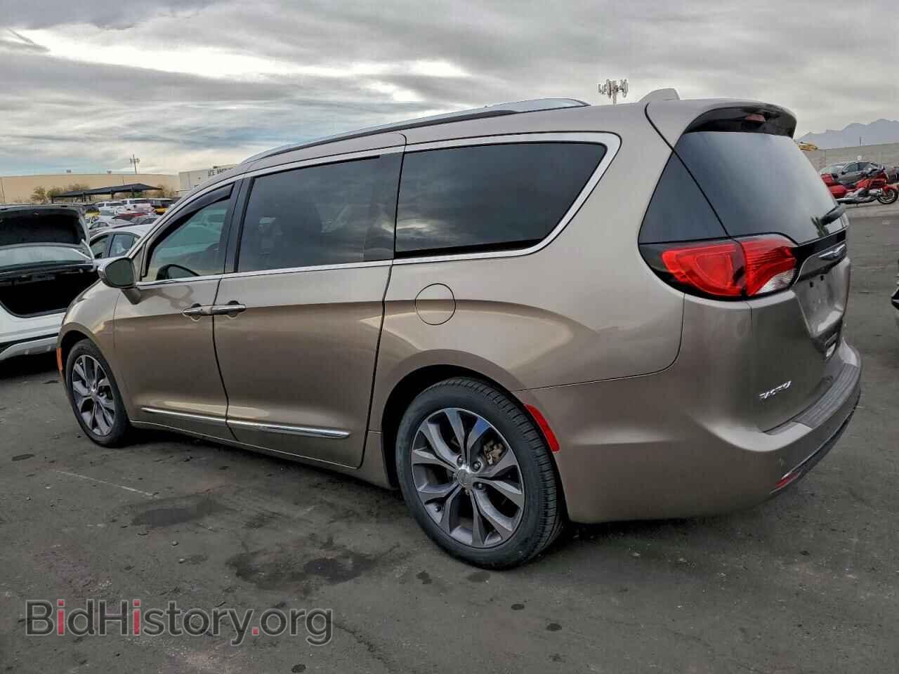 2017 CHRYSLER PACIFICA - VIN: 2C4RC1GG6HR653165 - Фото 2