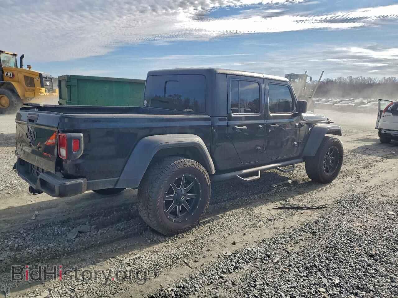 2020 JEEP GLADIATOR - VIN: 1C6HJTAG4LL108063 - Фото 3