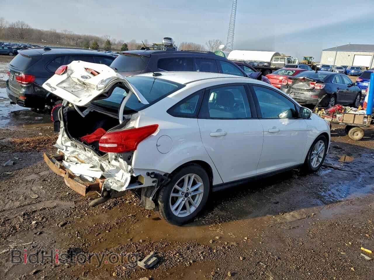 2017 FORD FOCUS - VIN: 1FADP3F26HL237793 - Фото 3