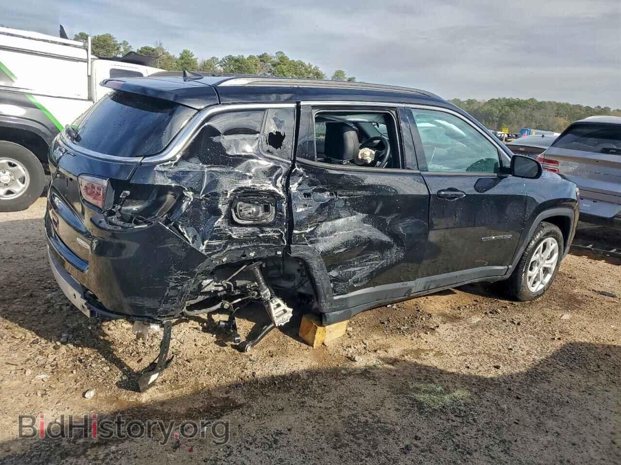 2024 JEEP COMPASS - VIN: 3C4NJDBN7RT110109 - Фото 3