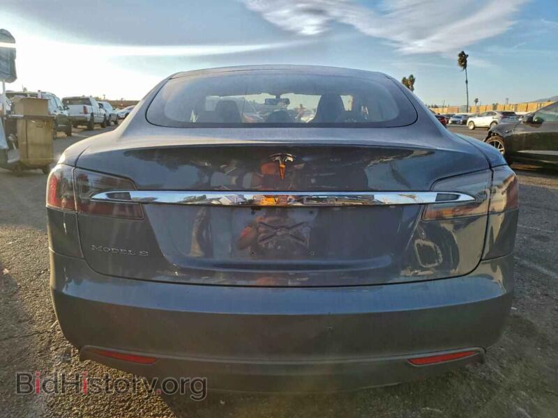 2013 Tesla MODEL S (VIN 5YJSA1AG0DFP08473) — фото 6 из 13