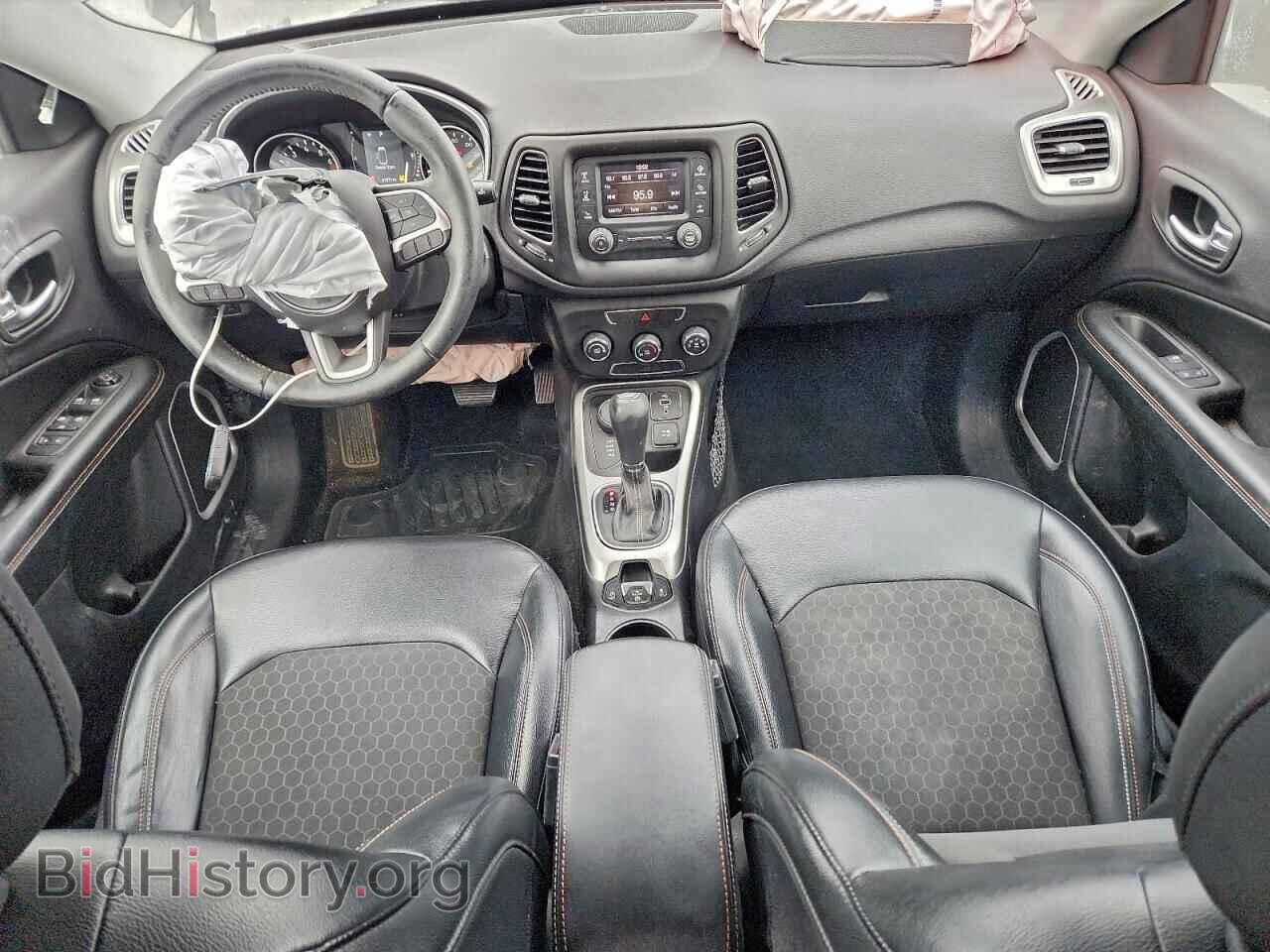 2017 JEEP COMPASS - VIN: 3C4NJDBB7HT665632 - Фото 8