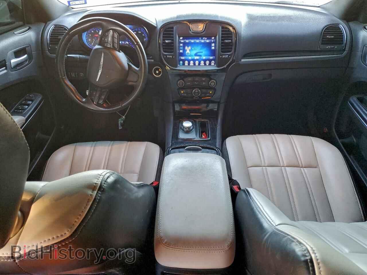 2017 CHRYSLER 300 - VIN: 2C3CCABG6HH653416 - Фото 8