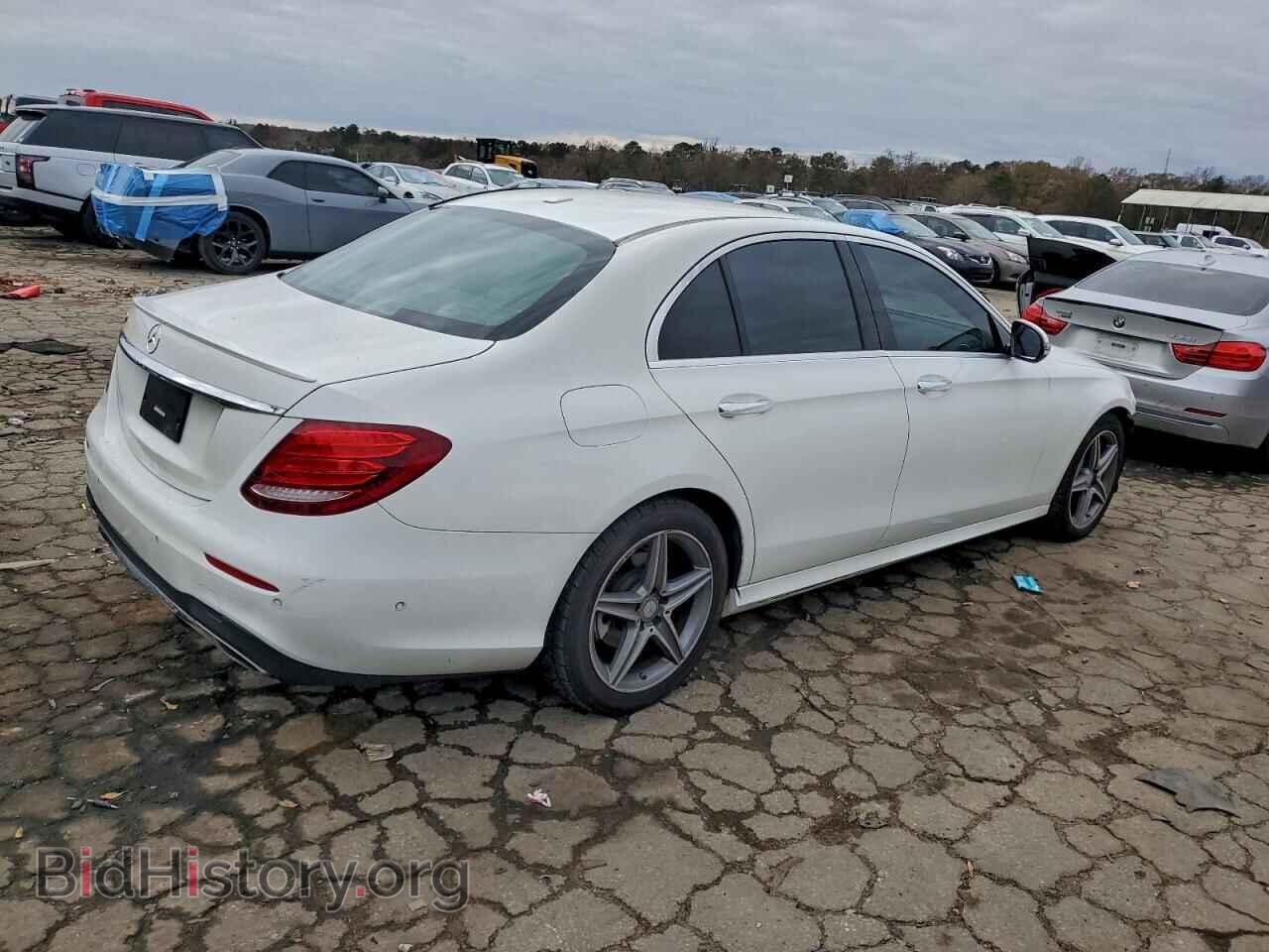 2017 MERCEDES-BENZ E-CLASS - VIN: WDDZF4JB4HA042857 - Фото 3
