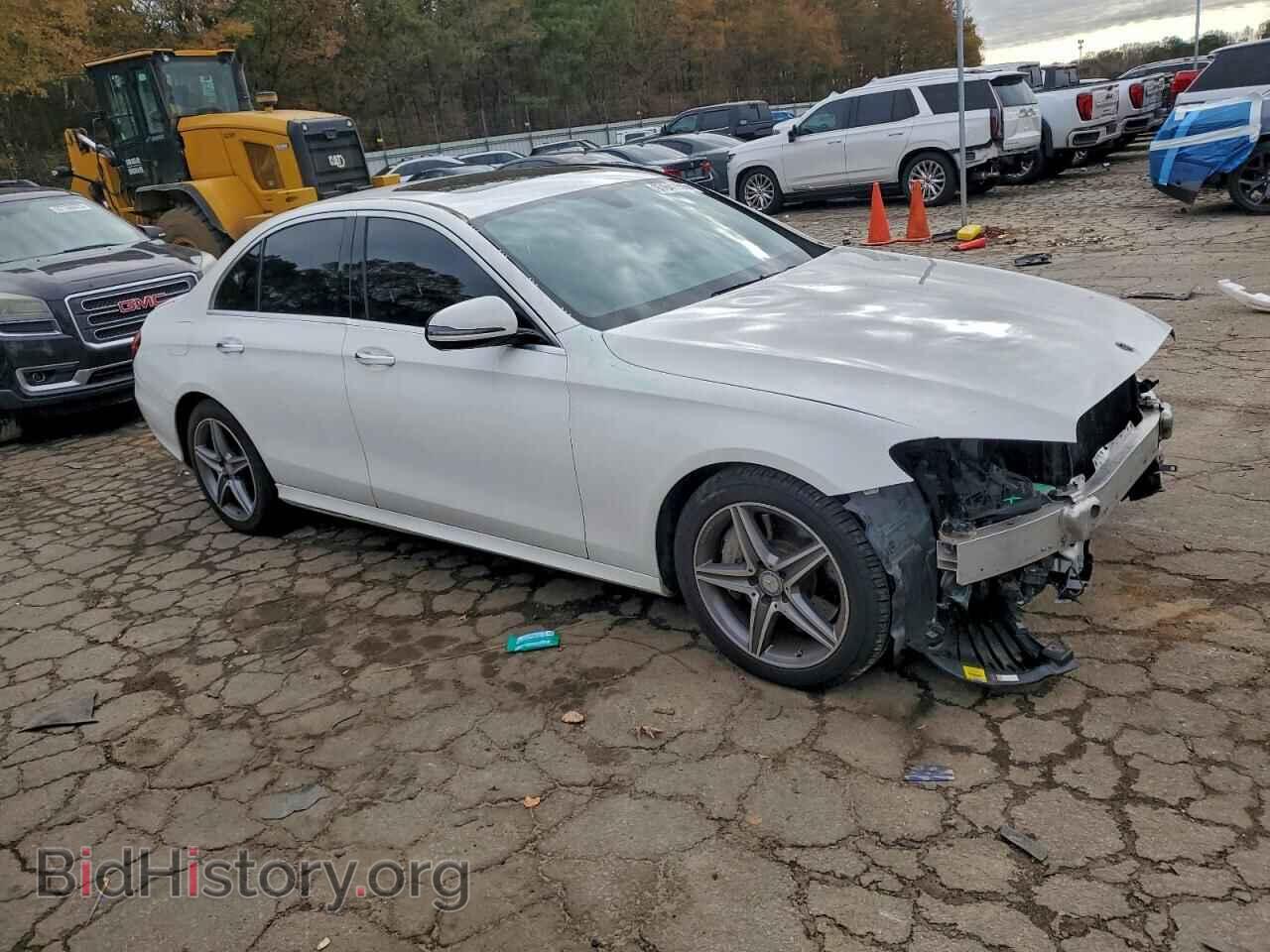 2017 MERCEDES-BENZ E-CLASS - VIN: WDDZF4JB4HA042857 - Фото 4