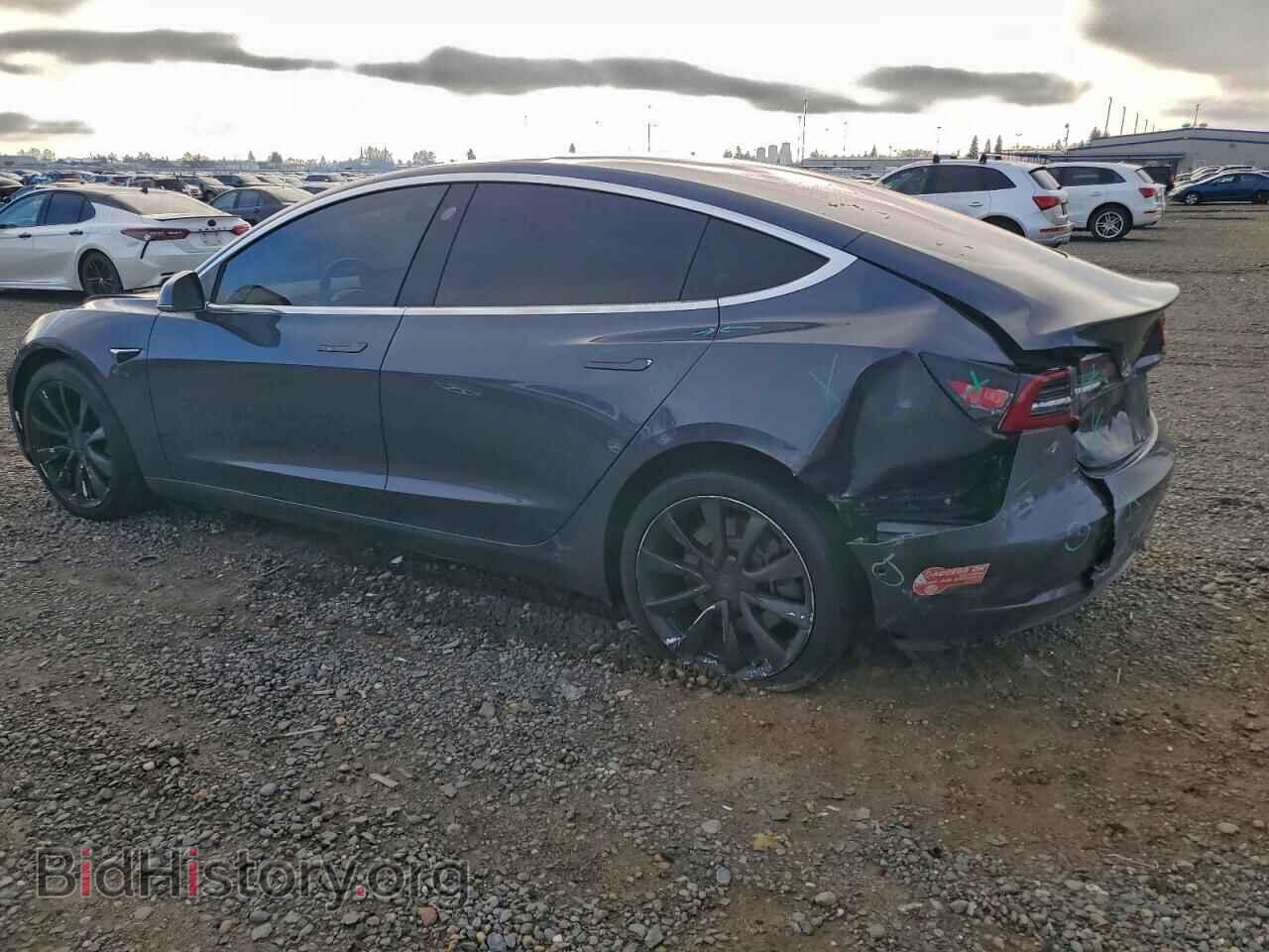 2018 TESLA MODEL 3 - VIN: 5YJ3E1EA9JF050890 - Photo 2
