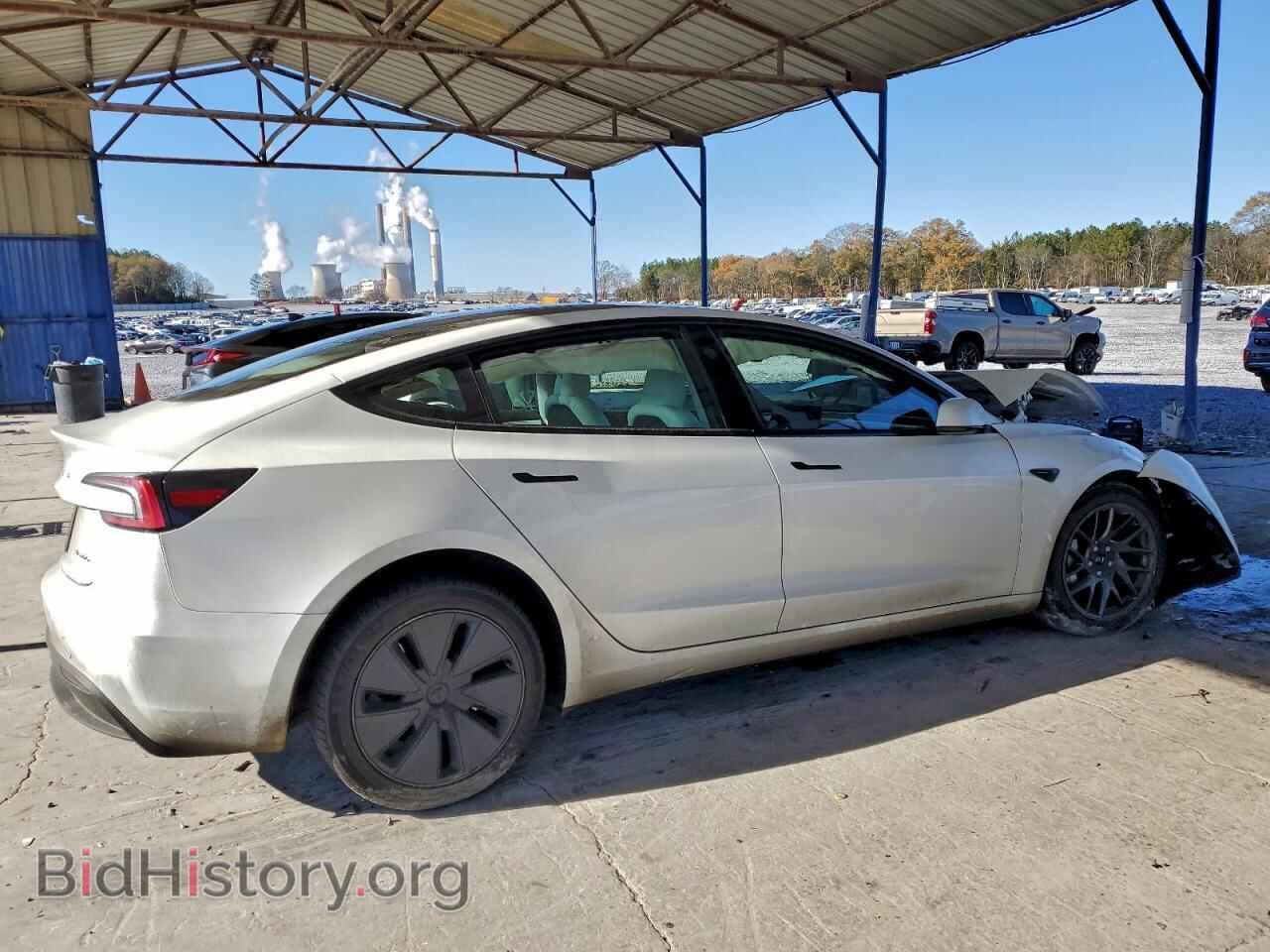 2025 TESLA MODEL 3 - VIN: 5YJ3E1EB2SF921817 - Фото 3