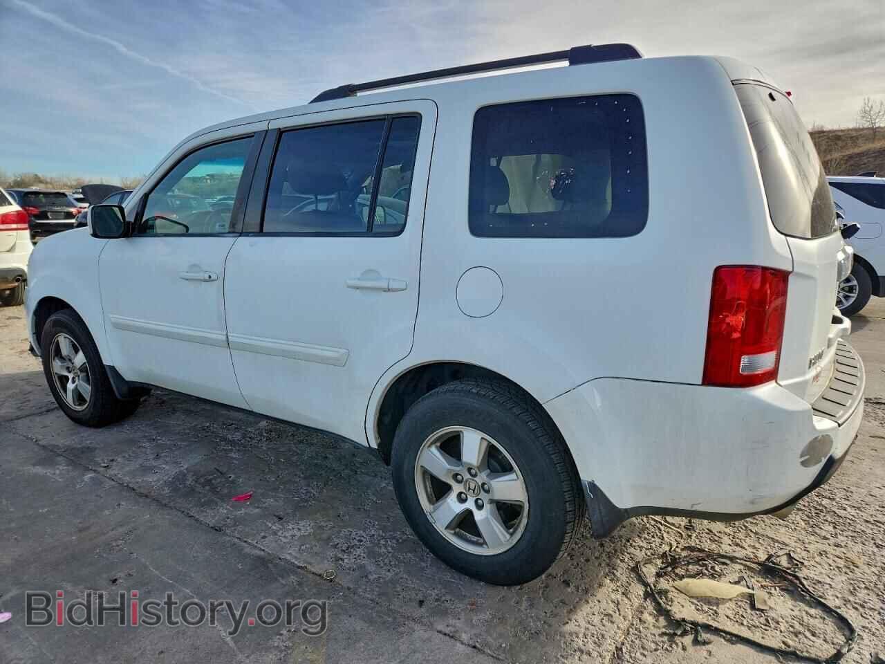 2011 HONDA PILOT - VIN: 5FNYF4H64BB060644 - Фото 2