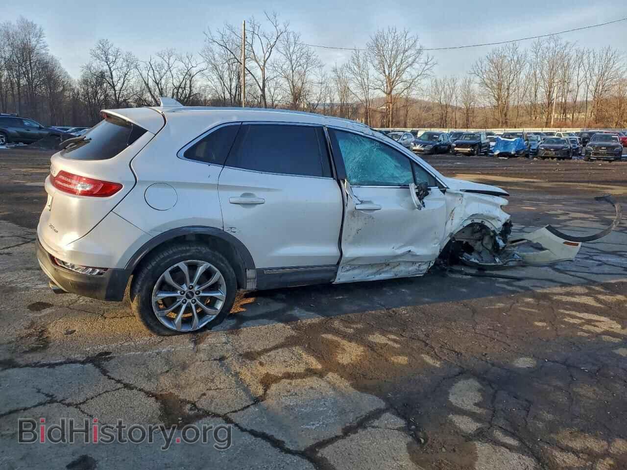 2017 LINCOLN MKC - VIN: 5LMCJ2D93HUL23907 - Photo 3
