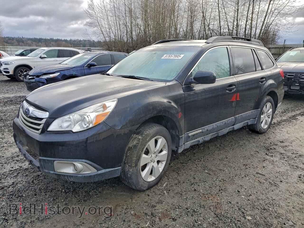 Photo 4S4BRBCC1B3340724 - SUBARU OUTBACK 2011