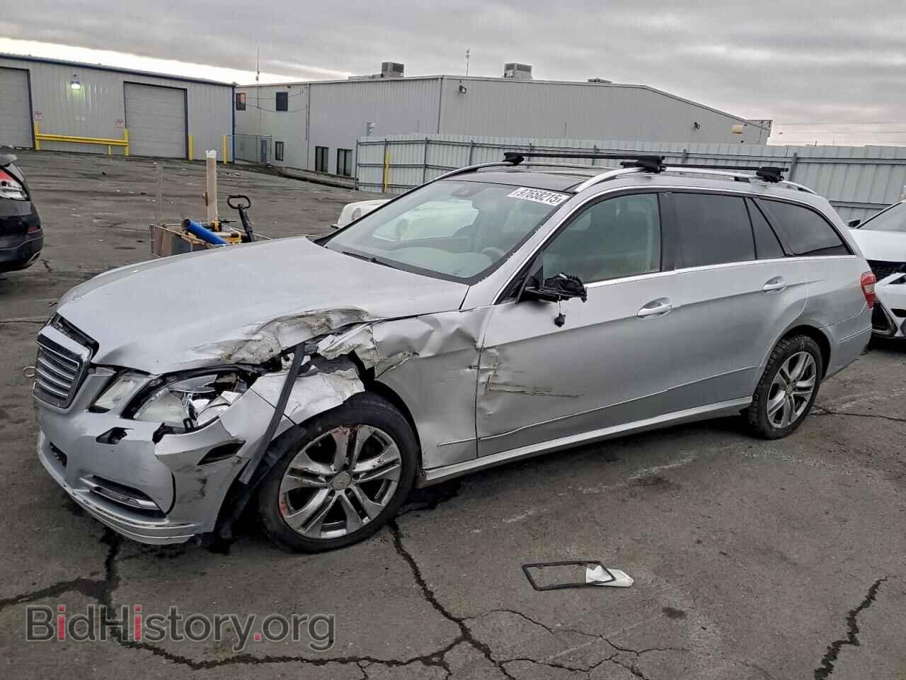Фотография WDDHH8HB1BA486434 - MERCEDES-BENZ E-CLASS 2011