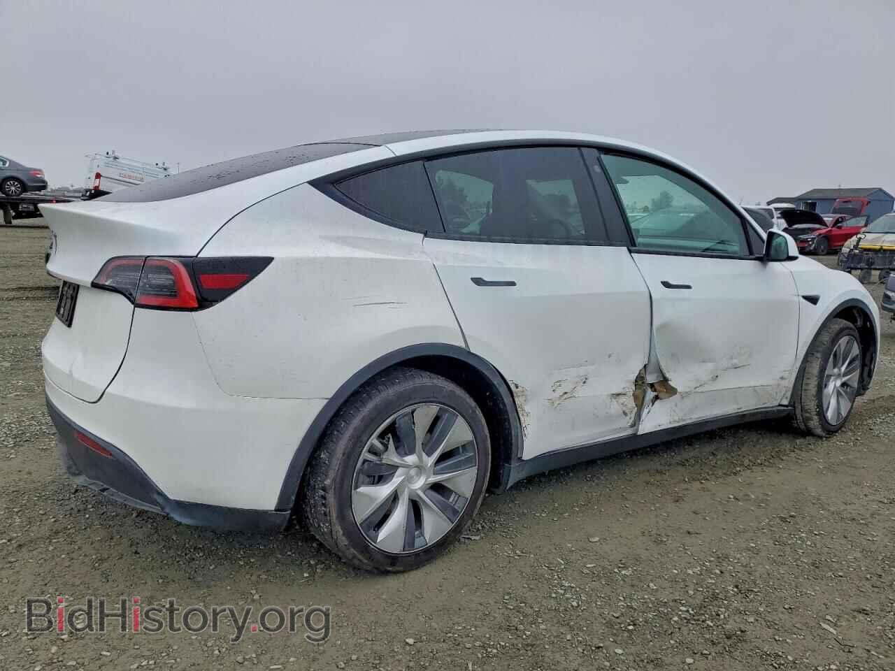 2021 TESLA MODEL Y - VIN: 5YJYGDED5MF107747 - Фото 3