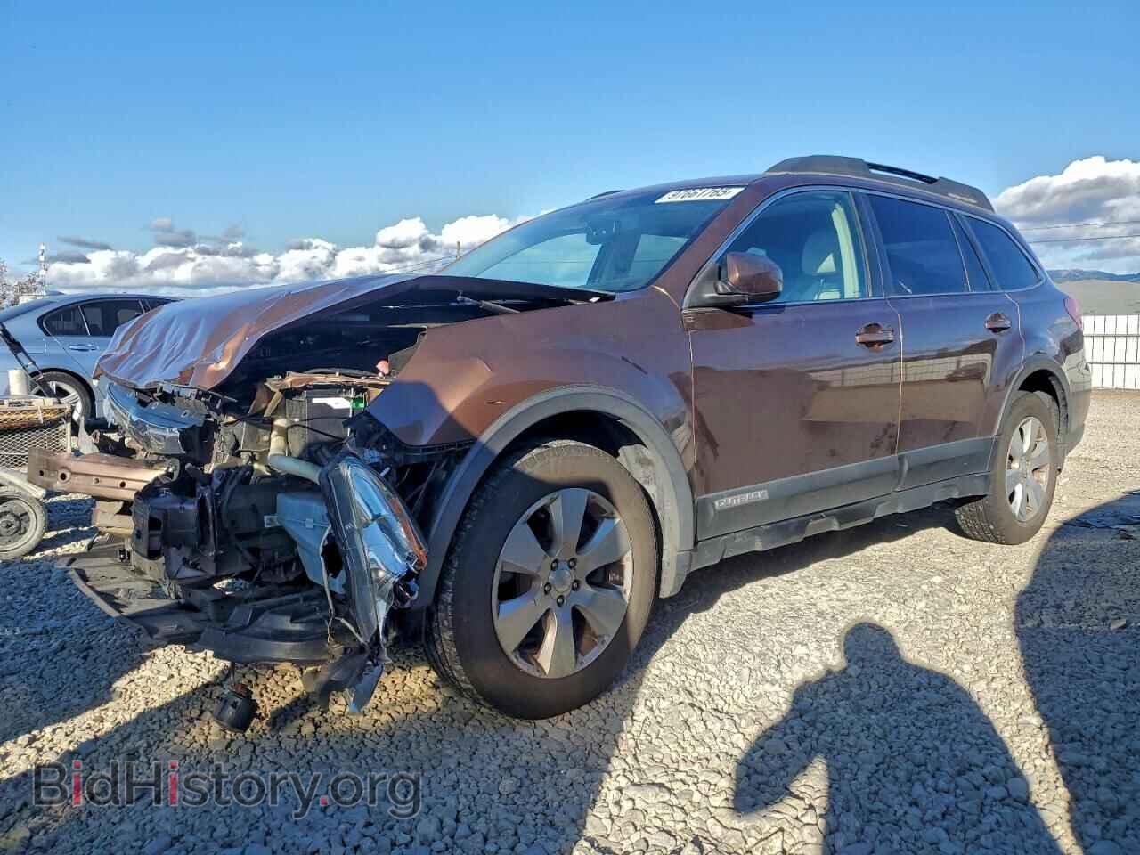 Photo 4S4BRDHC8B2319685 - SUBARU OUTBACK 2011