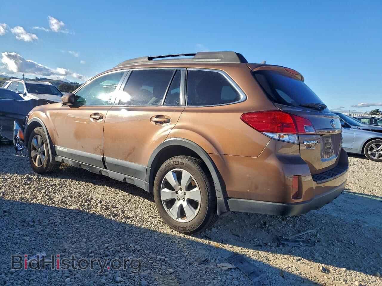2011 SUBARU OUTBACK - VIN: 4S4BRDHC8B2319685 - Фото 2