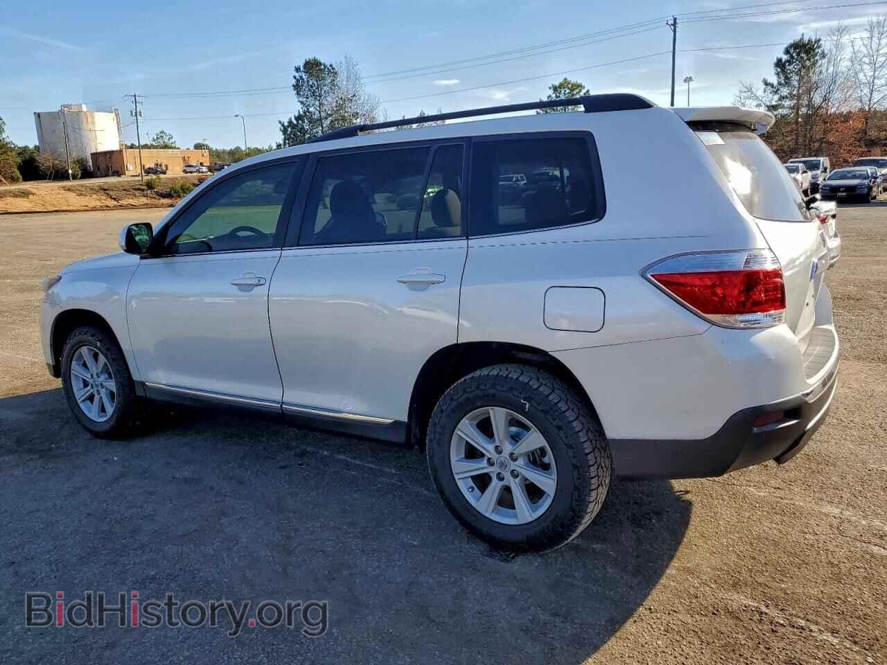 2013 TOYOTA HIGHLANDER - VIN: 5TDZA3EH8DS035862 - Фото 2