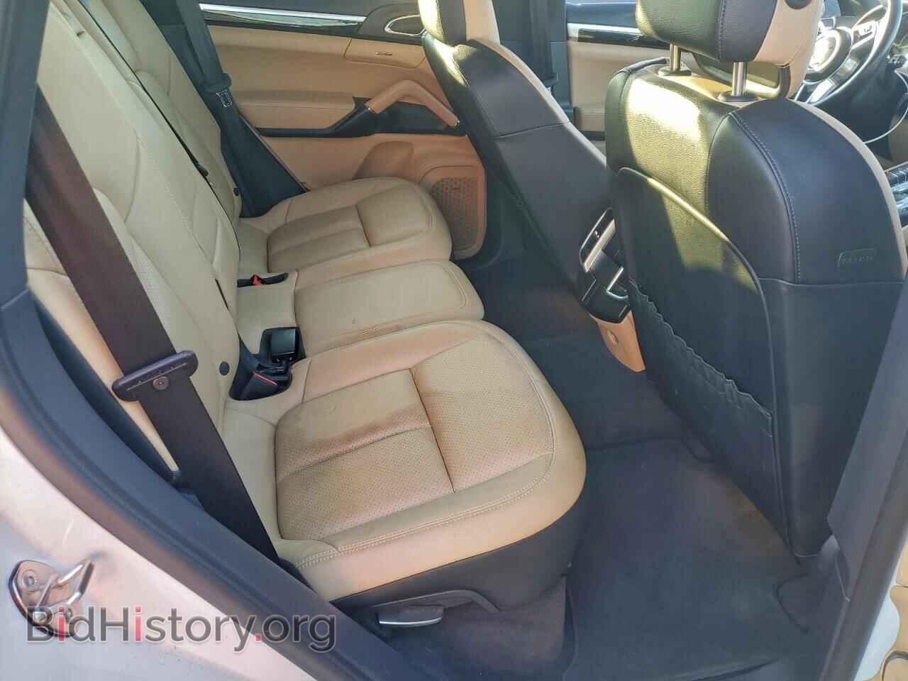 2016 PORSCHE CAYENNE - VIN: WP1AE2A26GLA64553 - Фото 11