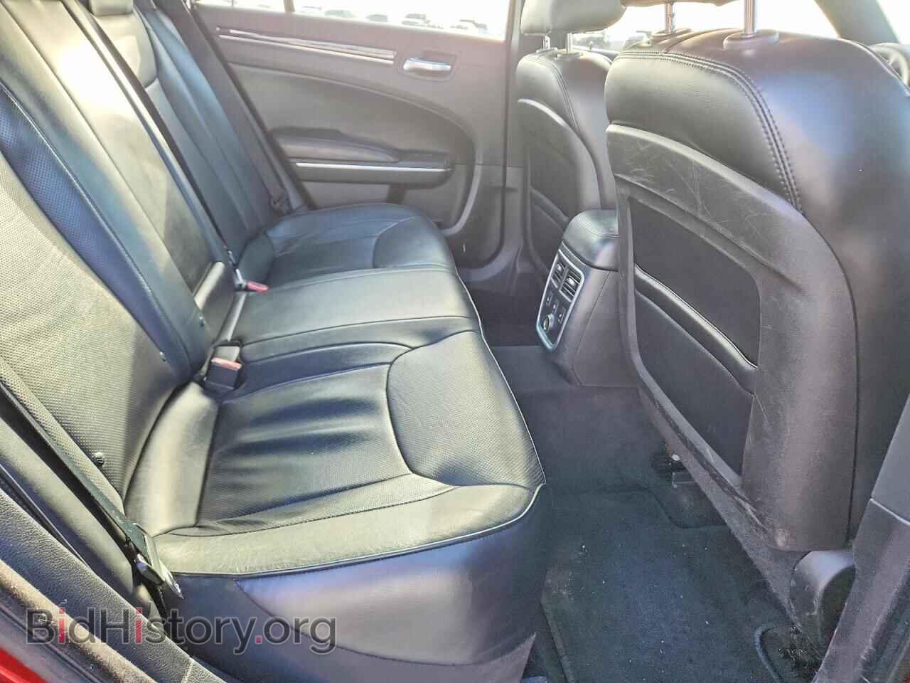 2014 CHRYSLER 300 - VIN: 2C3CCAEG0EH239992 - Фото 10