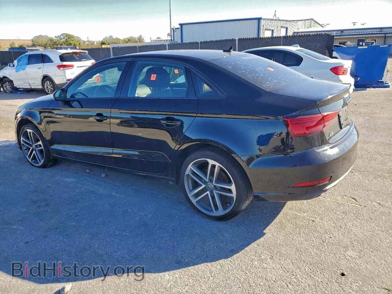 2018 AUDI A3 - VIN: WAUAUGFF7J1010434 - Фото 2