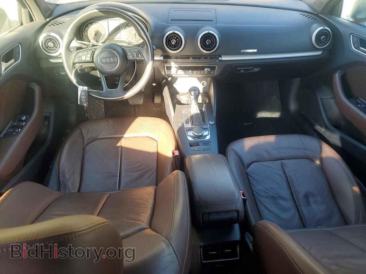 2018 AUDI A3 - VIN: WAUAUGFF7J1010434 - Фото 8