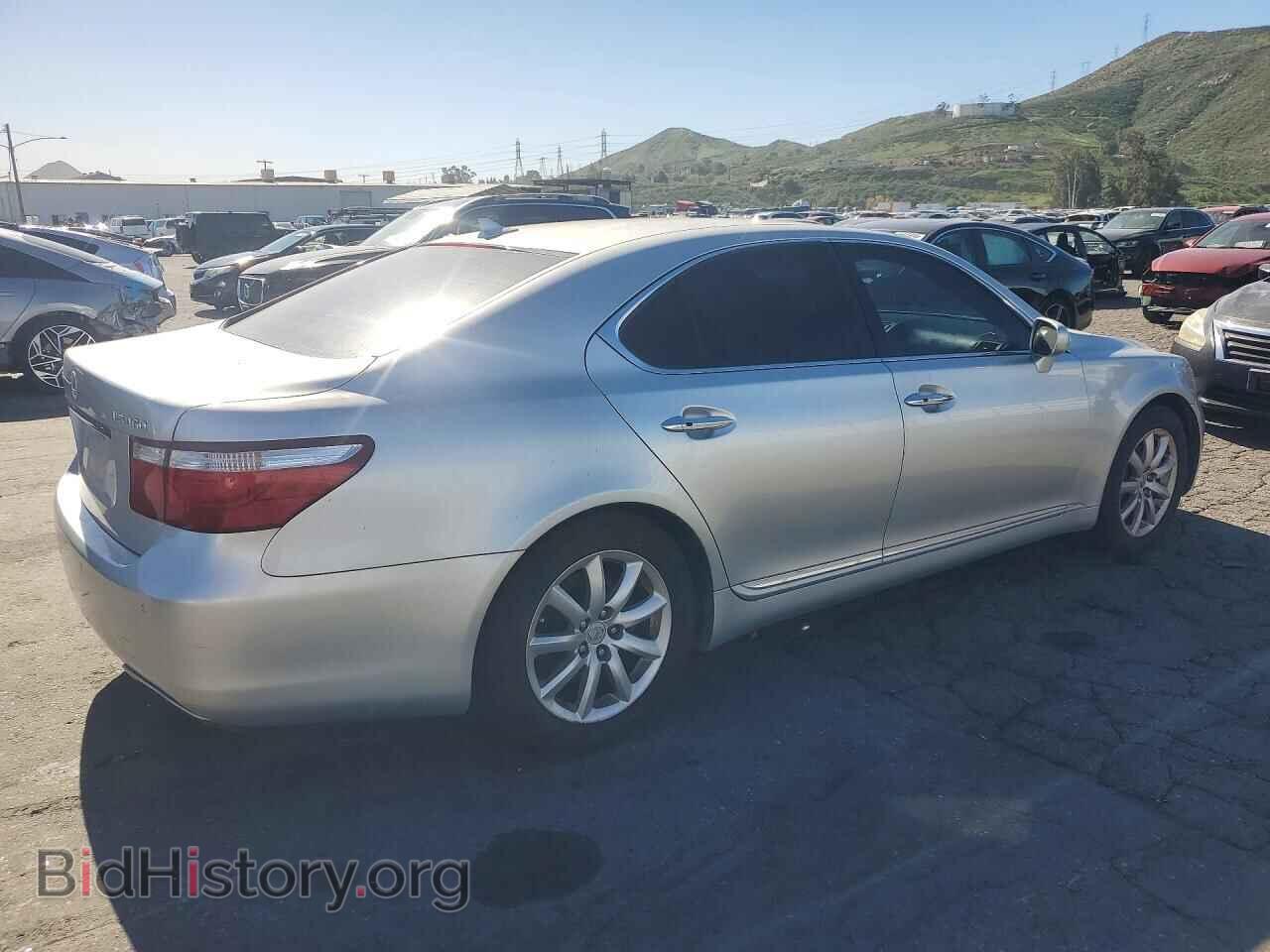 2007 LEXUS LS460 - VIN: JTHBL46F075012440 - Фото 3