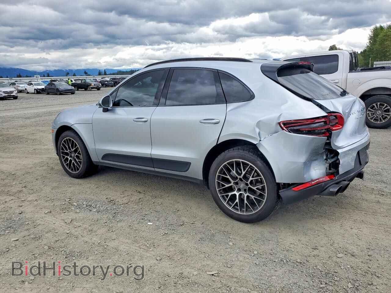 2018 PORSCHE MACAN - VIN: WP1AB2A57JLB34278 - Photo 2
