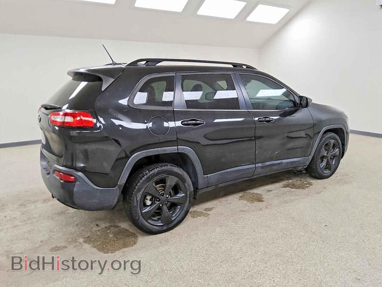 2018 JEEP CHEROKEE - VIN: 1C4PJLCB8JD557033 - Фото 3