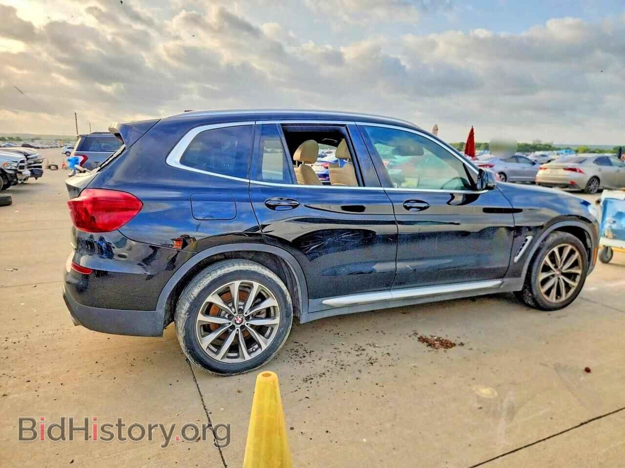 2019 BMW X3 - VIN: 5UXTR7C5XKLE97340 - Фото 3