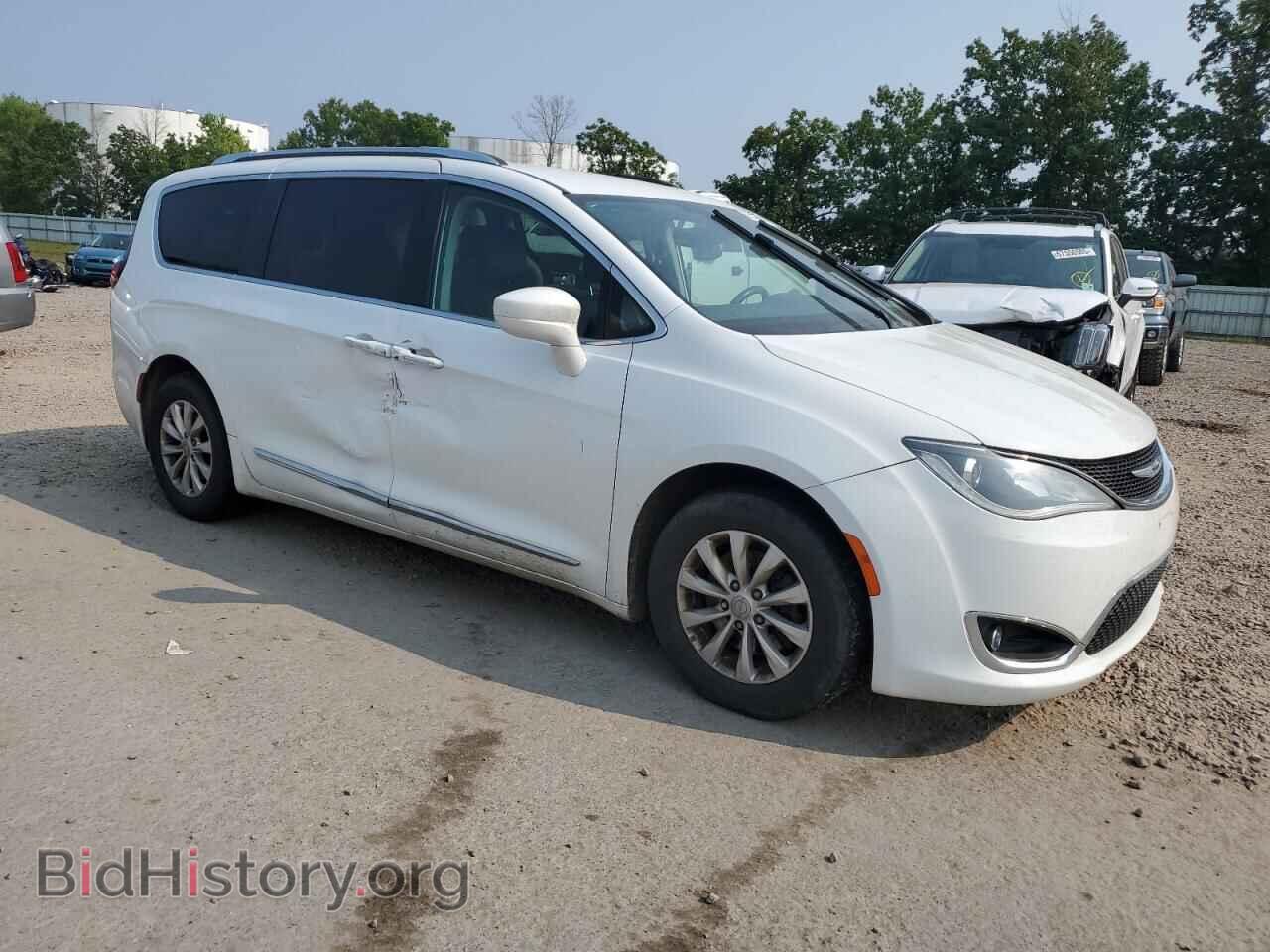 2019 CHRYSLER PACIFICA - VIN: 2C4RC1BG1KR626583 - Photo 4
