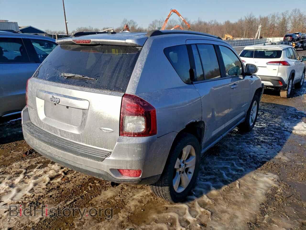 2016 JEEP COMPASS - VIN: 1C4NJDEB6GD663368 - Фото 3