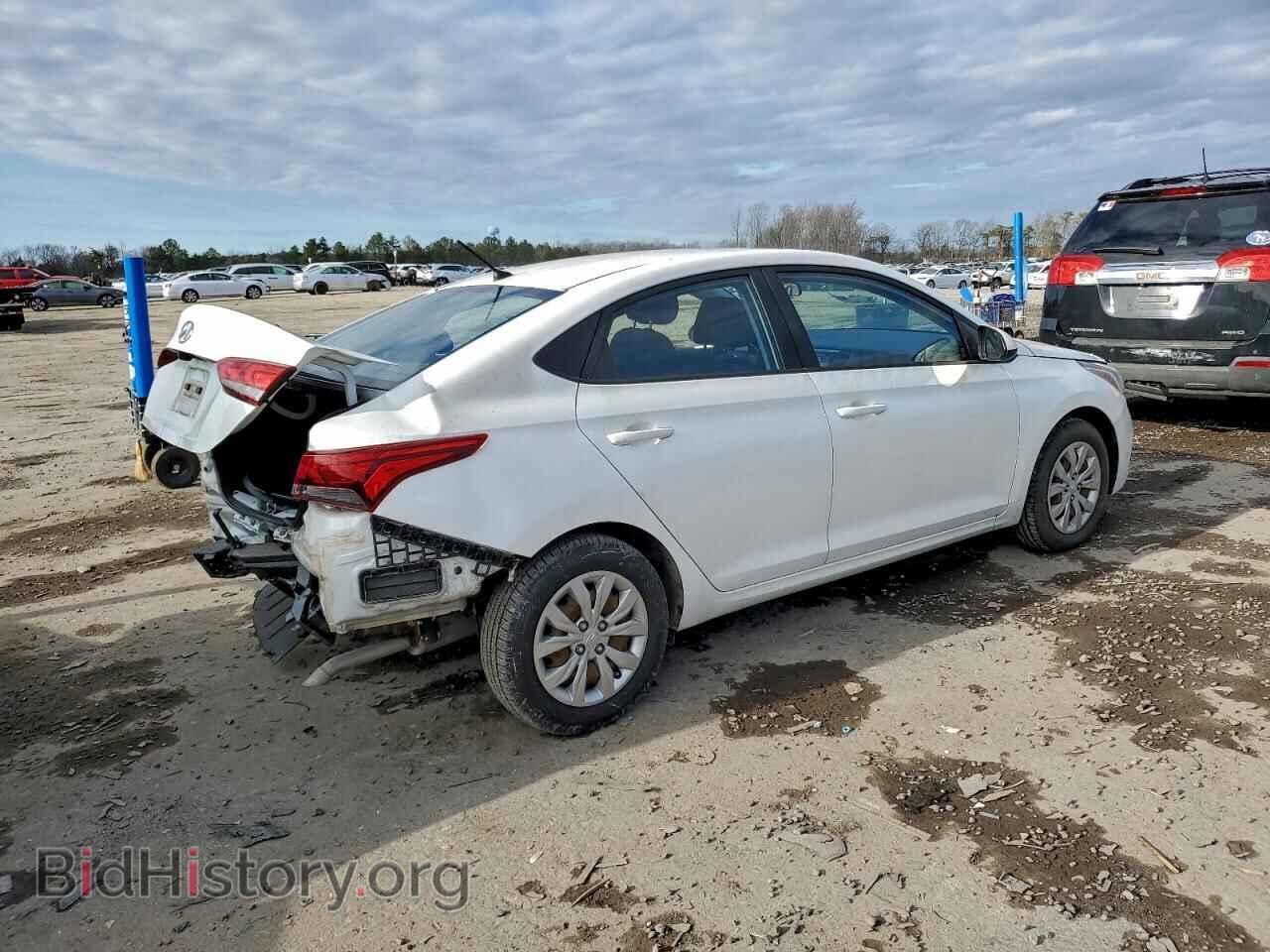 2019 HYUNDAI ACCENT - VIN: 3KPC24A32KE045216 - Фото 3