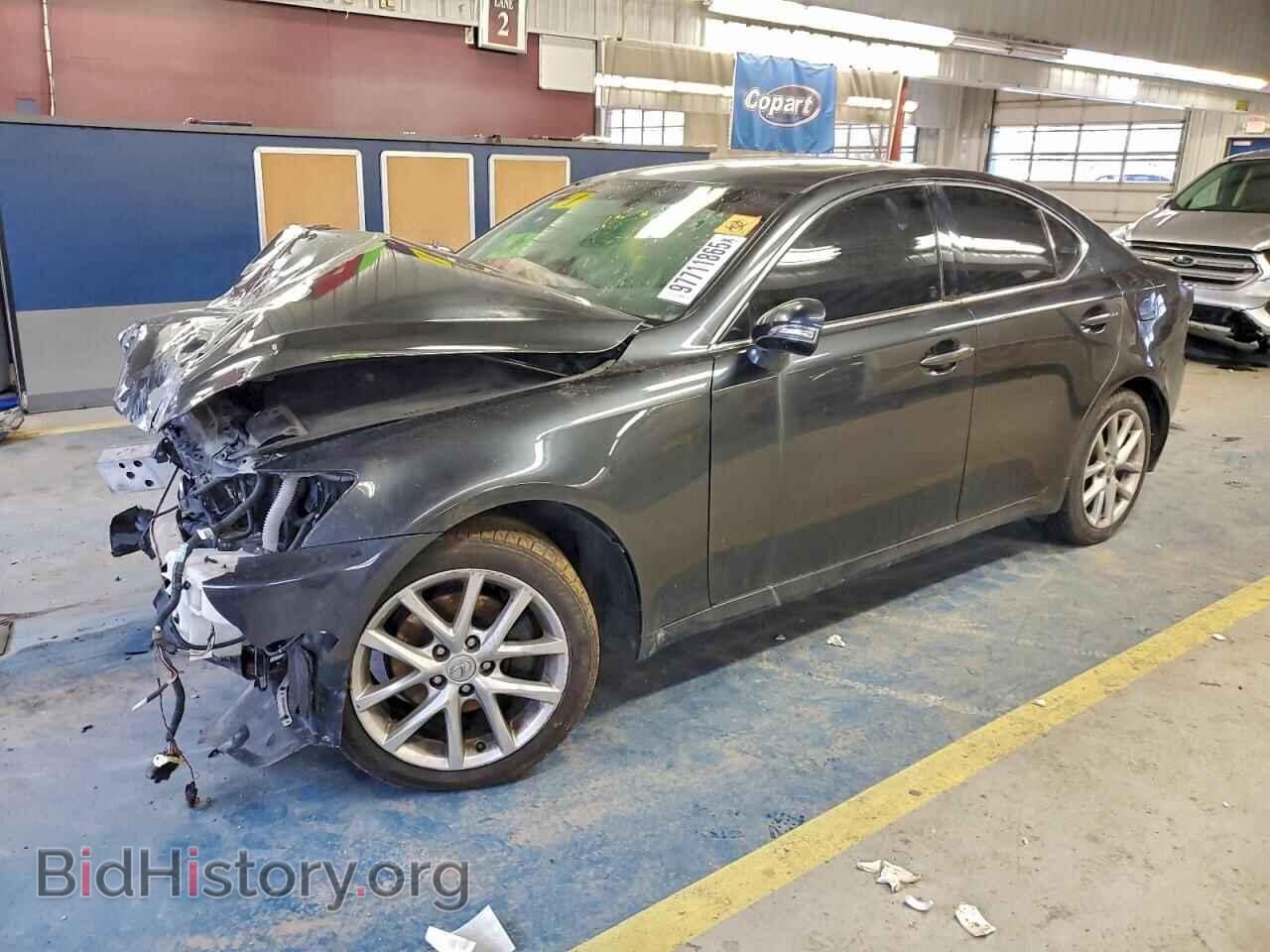 Фотография JTHCF5C20B5048513 - LEXUS IS 2011