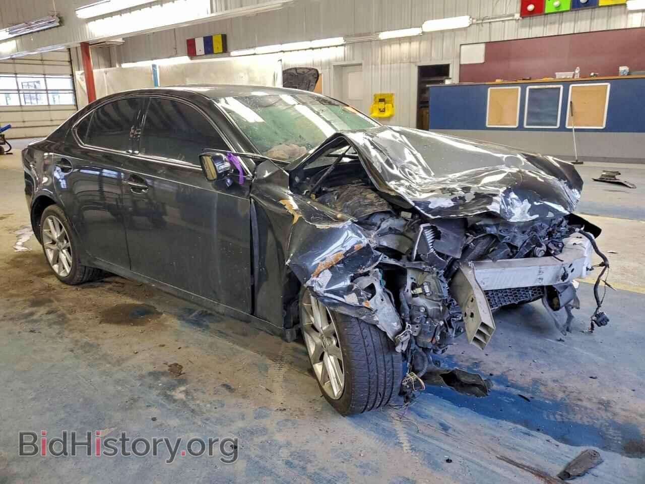 2011 LEXUS IS - VIN: JTHCF5C20B5048513 - Photo 4