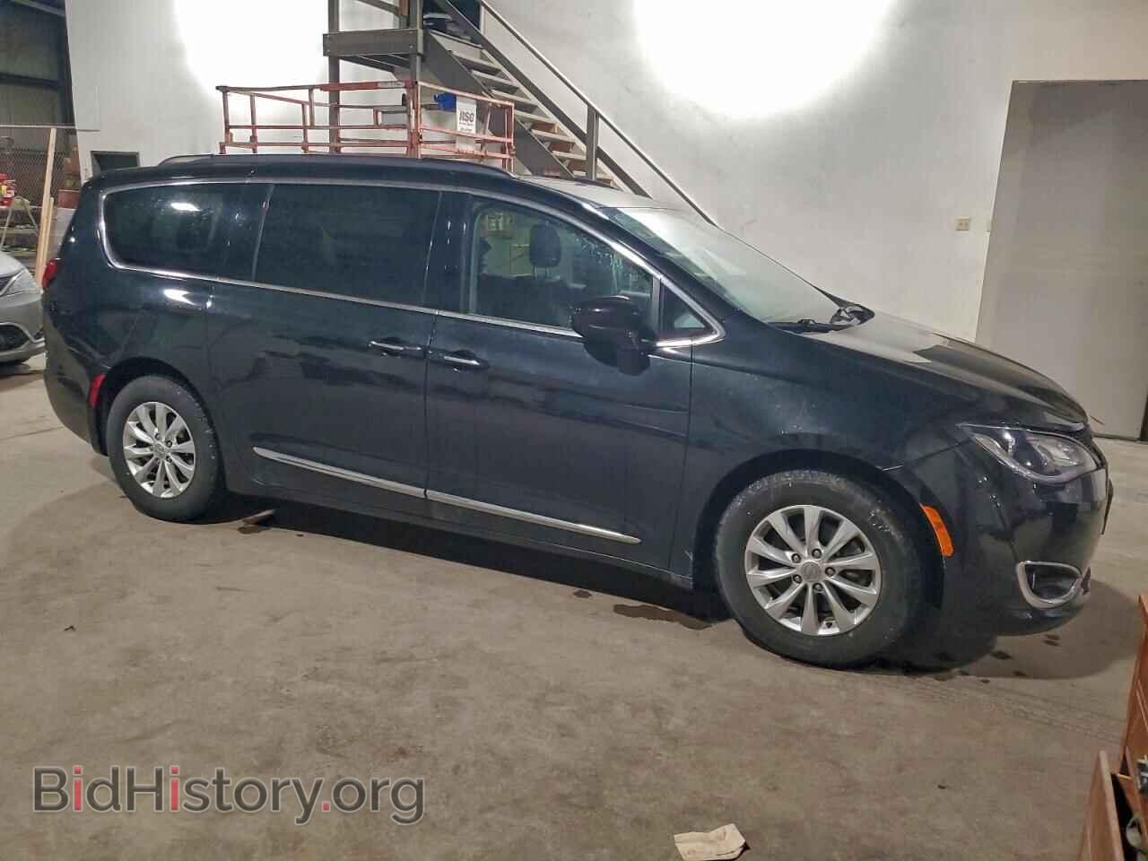 2017 CHRYSLER PACIFICA - VIN: 2C4RC1BG6HR540193 - Фото 4
