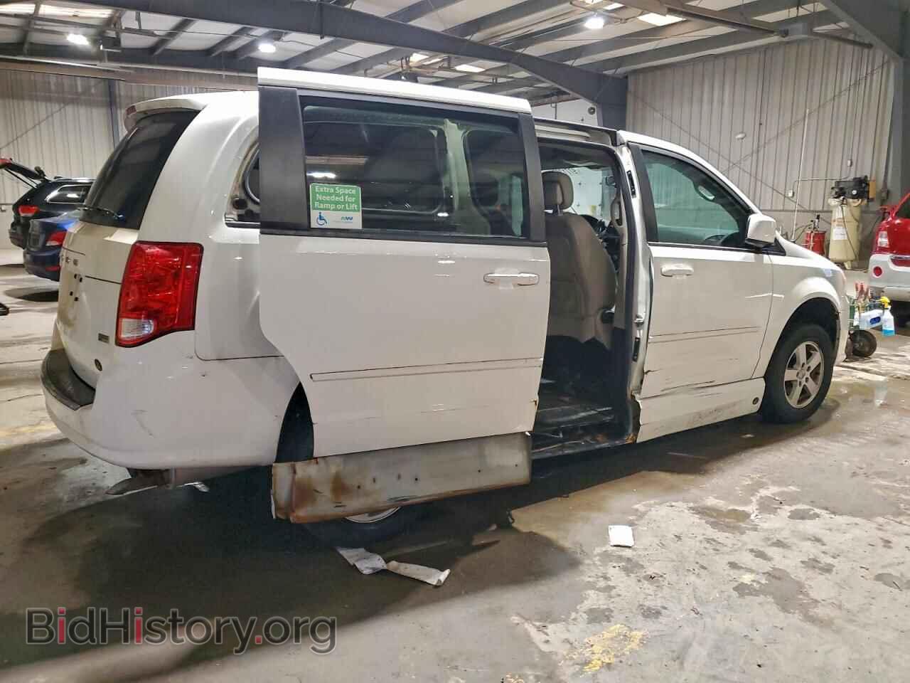 2011 DODGE CARAVAN - VIN: 2D4RN3DG9BR776964 - Фото 3