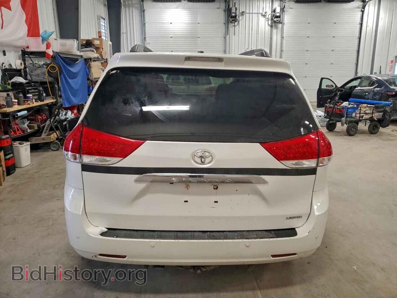 2011 TOYOTA All Models - VIN: 5TDYK3DC5BS034826 - Photo 6