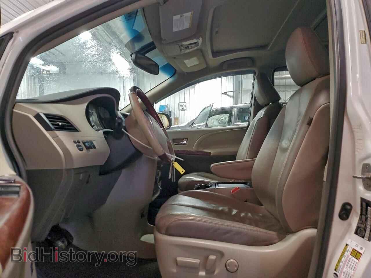 2011 TOYOTA All Models - VIN: 5TDYK3DC5BS034826 - Photo 7