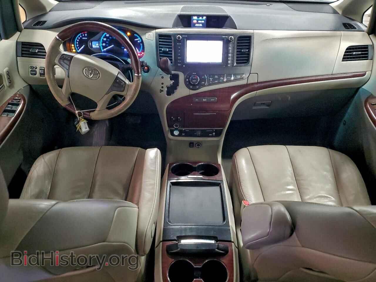2011 TOYOTA All Models - VIN: 5TDYK3DC5BS034826 - Photo 8