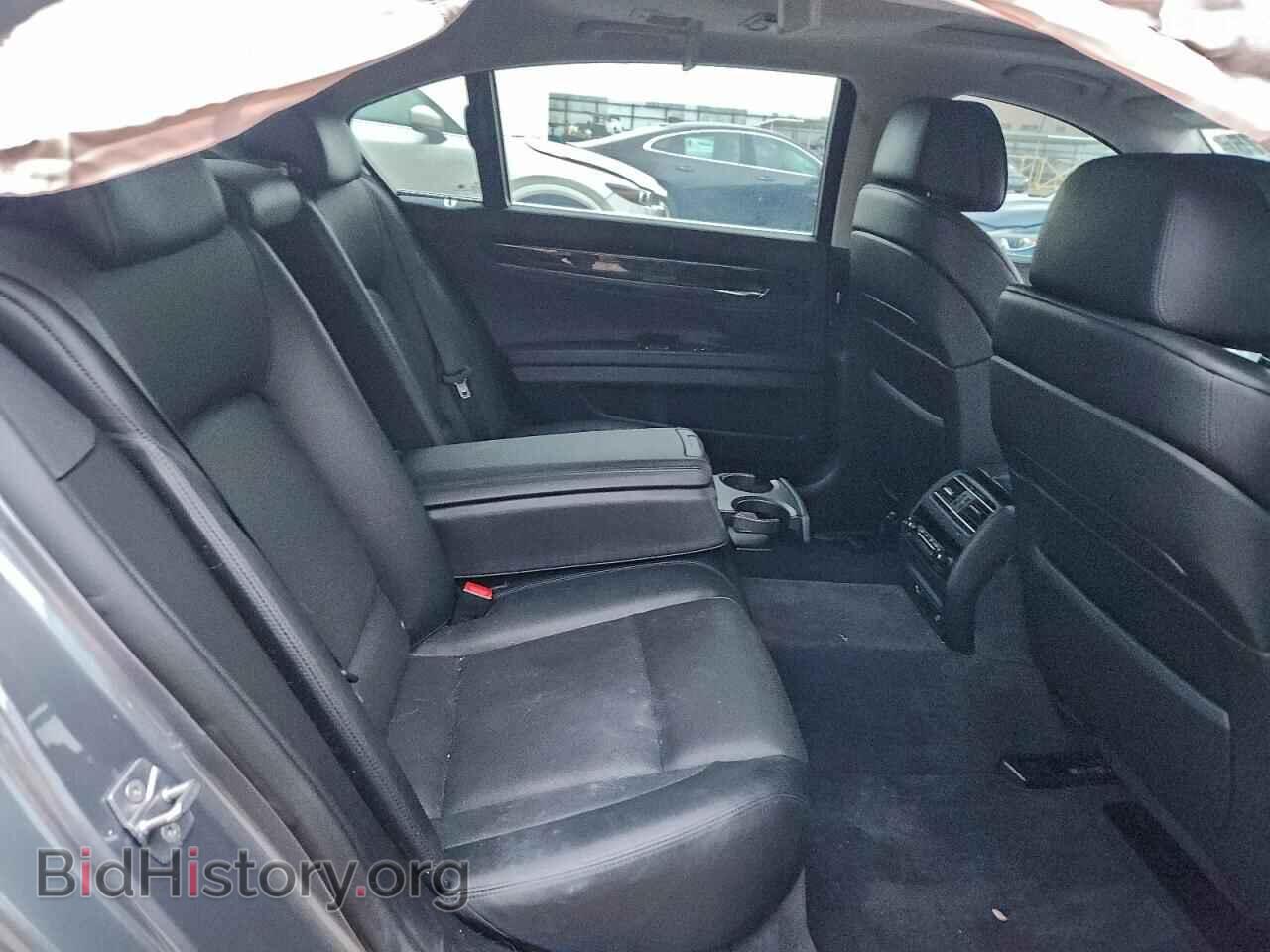 2012 BMW 7 SERIES - VIN: WBAKB8C59CDX20657 - Photo 10