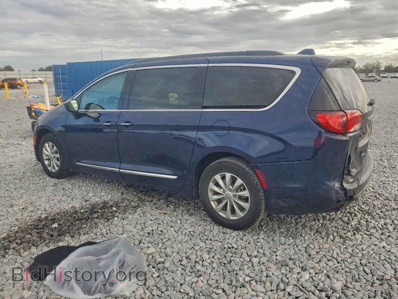 2017 CHRYSLER PACIFICA - VIN: 2C4RC1BG0HR513183 - Фото 2